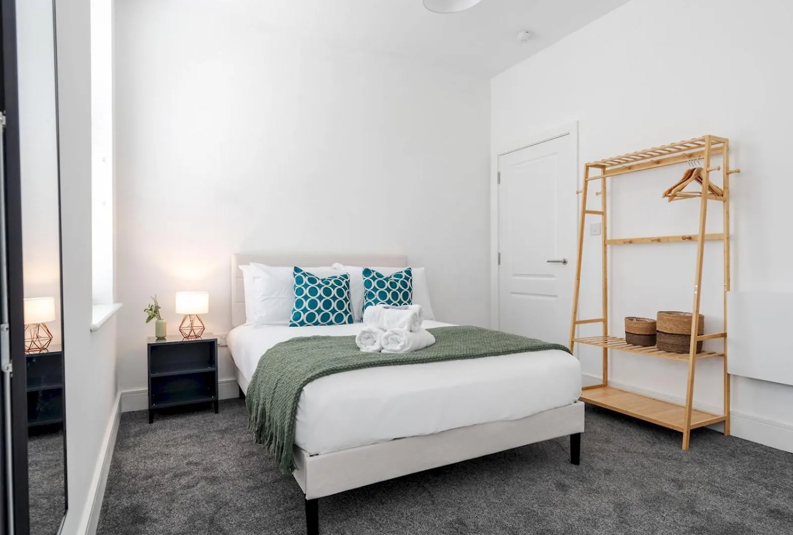 Pass The Keys Liverpool Contractor Stays 2Bed Wifi Parking Apartment