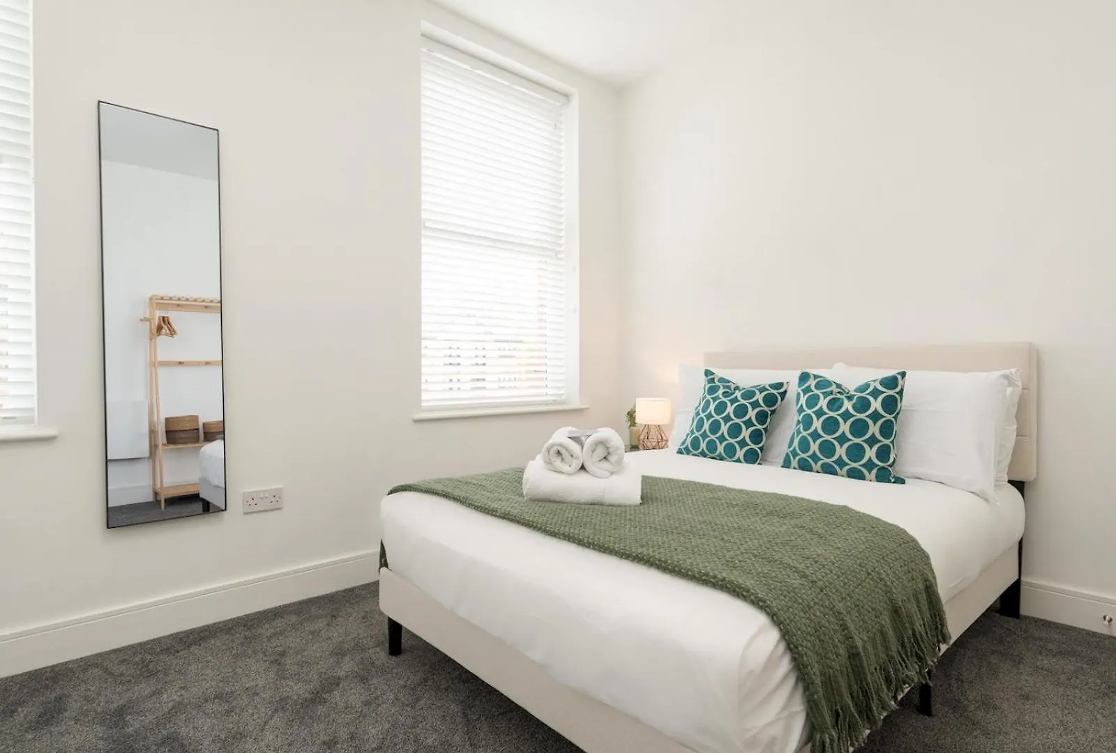 Apartment Pass The Keys Liverpool Contractor Stays 2Bed Wifi Parking United Kingdom